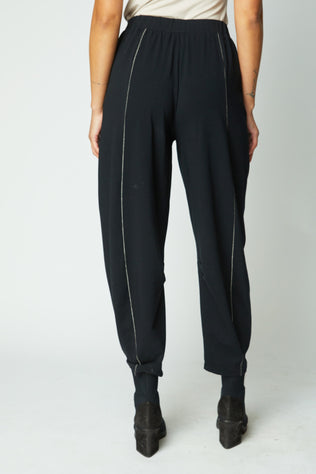 Essential Knit City Pant