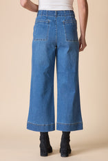 Stretch Denim Refreshed Jean