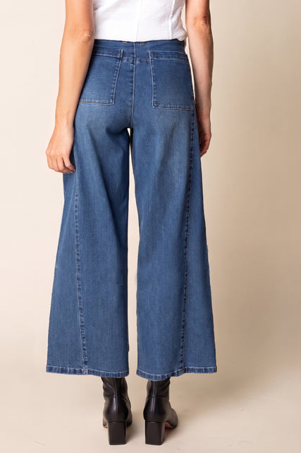 Tossed Floral Jean