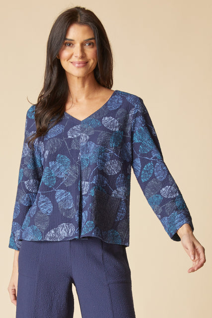 Crinkle Crepe Scattered Leaves Pleat Top