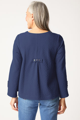 Pucker Weave Cafe Top