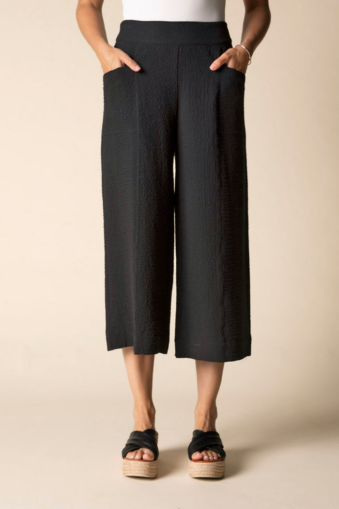 Crinkle Crepe Aria Capri