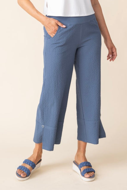 Pucker Weave Crop Pant