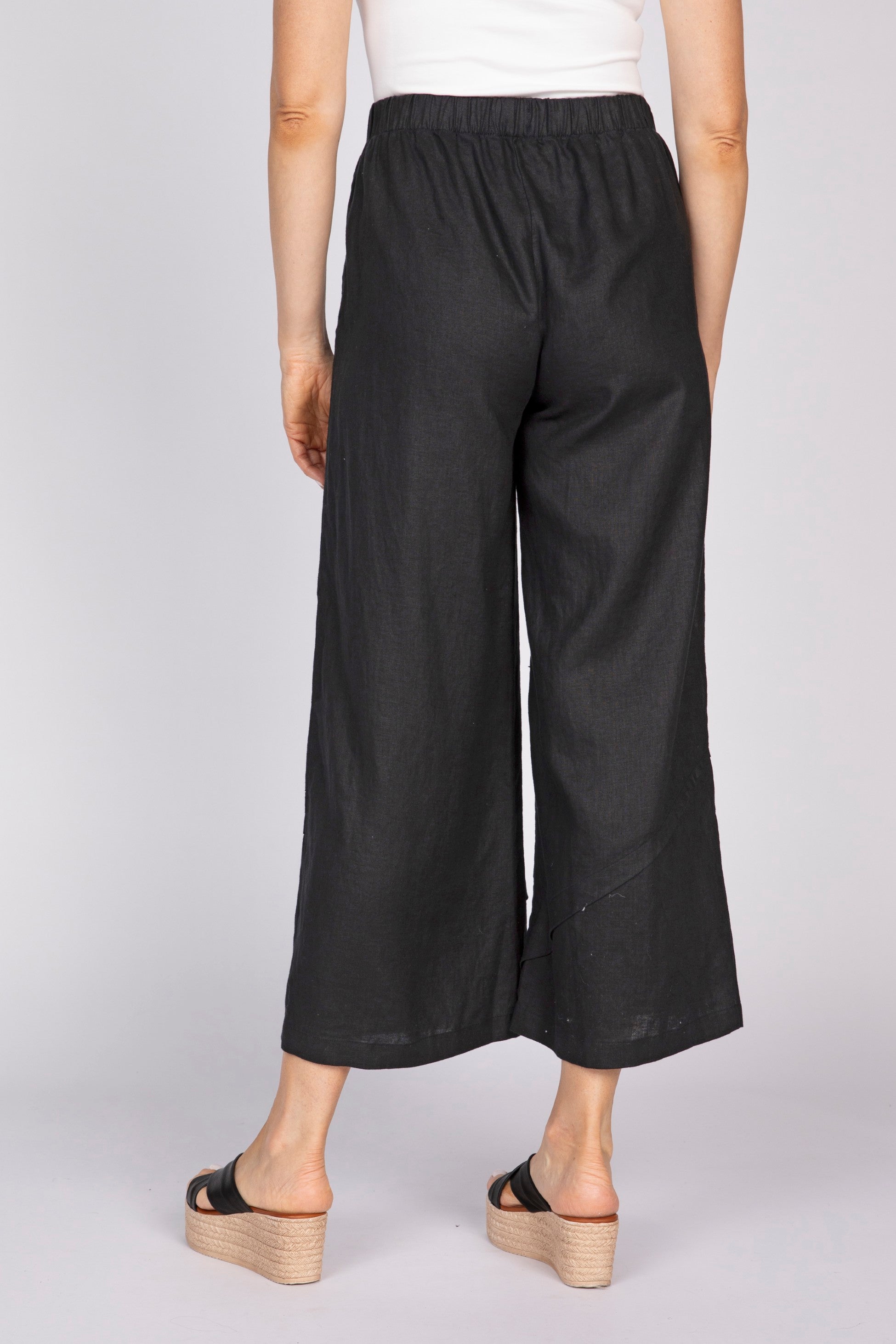 Crinkle Crepe Travel Pant | Olivia by Habitat – Habitat Clothes