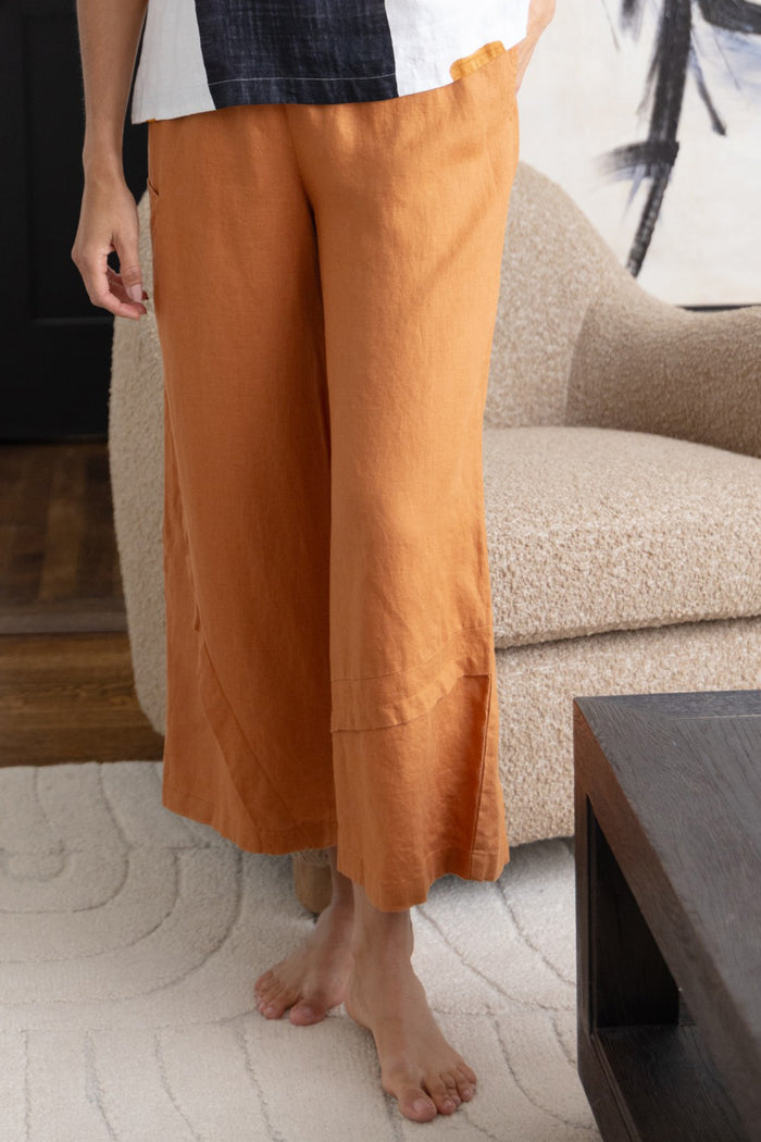 Crossroads Seamed Pant