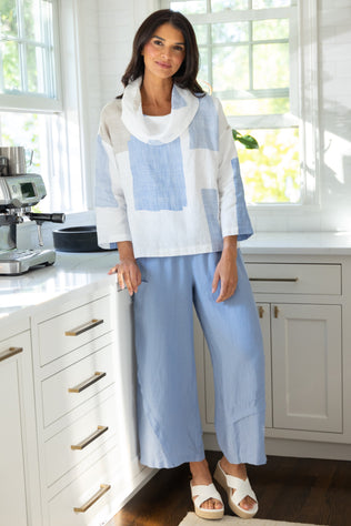 Coastal Colorblock Stay Centered Cowl