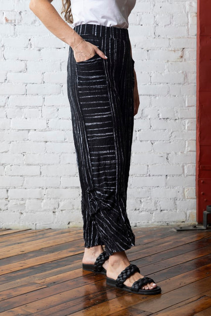 Bamboo Stripe Pleat Ankle Pant