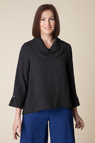 Express Travel Solid Swing Pocket Cowl