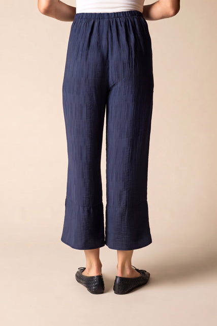 Whisper Jacquard Rayon Crop Pant