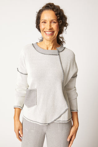 Opposites Attract Pullover