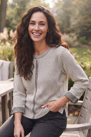Opposites Attract Seamed Top