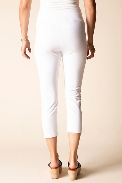 The Effortless Pull-On Crop Pant