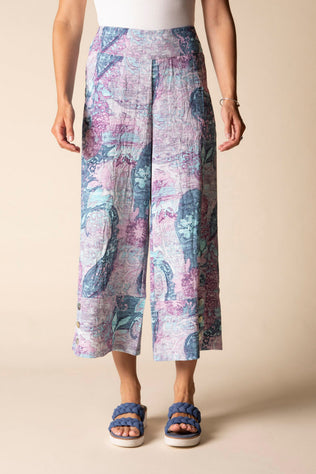 Destination Unknown Button Hem Crop Pant