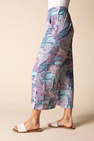 Destination Unknown Button Hem Crop Pant