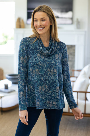 Super Soft Fleece Tapestry Cowl Neck