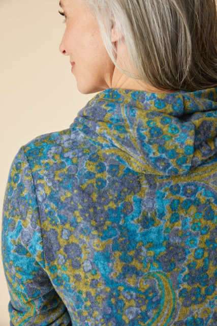 Super Soft Fleece Paisley Cowl