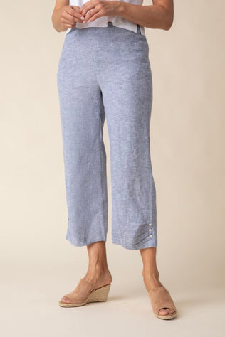 Pleat Button Capri
