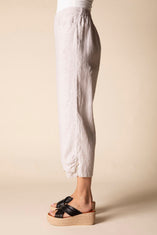 Pleat Button Capri