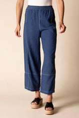 Contrast Seams Crop Pant