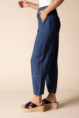Contrast Seams Crop Pant