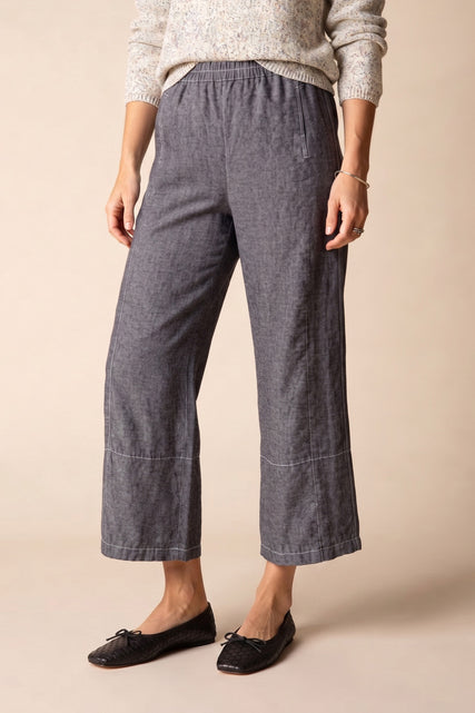 Contrast Seams Crop Pant