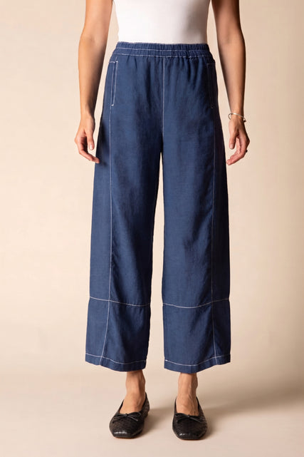 Contrast Seams Crop Pant