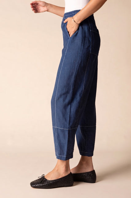 Contrast Seams Crop Pant