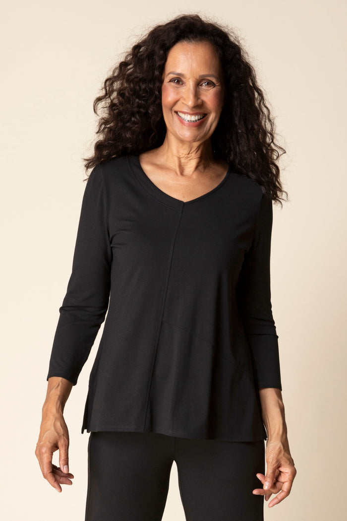 Core Travel Seamed Gallery Tunic