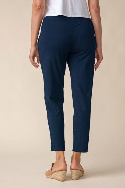 Core Travel Straight Pant