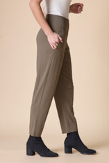 Core Travel Straight Pant