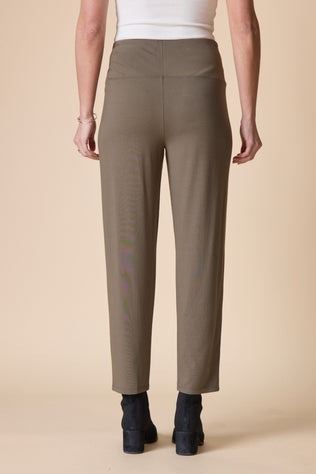 Core Travel Straight Pant