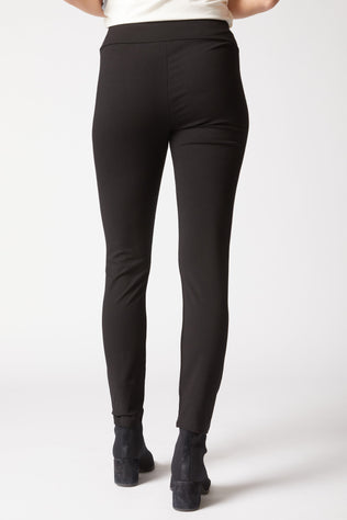 Core Travel Easy Pant
