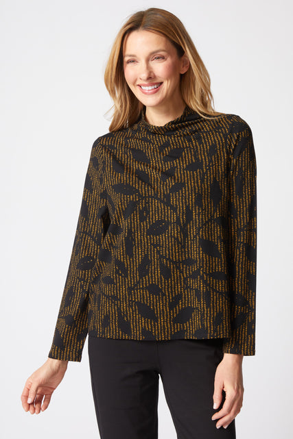 Core Travel Drape Collar Top