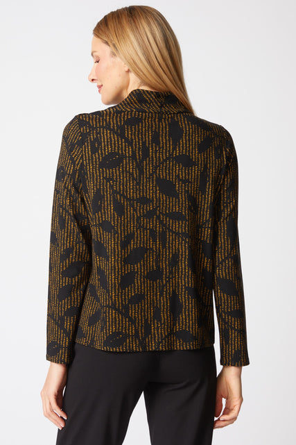 Core Travel Drape Collar Top