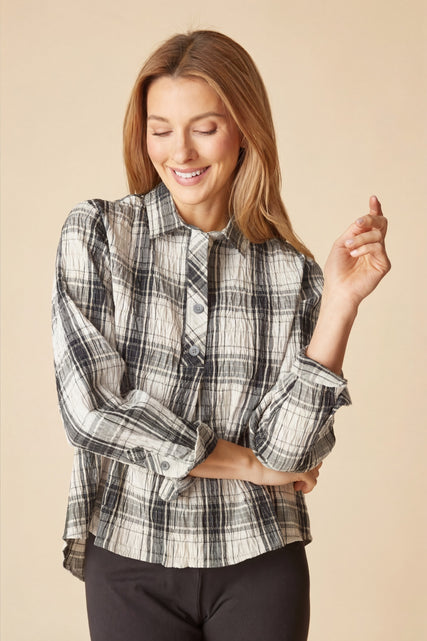 Crinkle Windowpane Chill Pullover